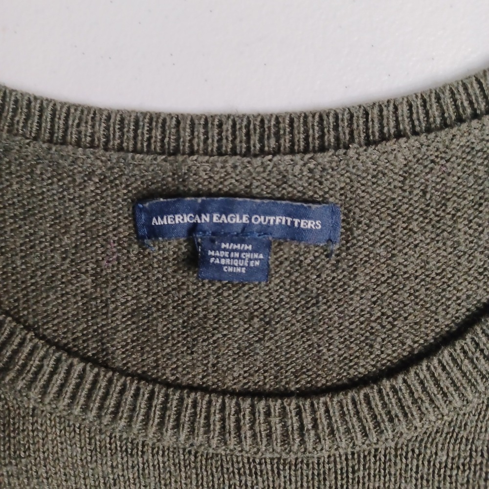 Women's‎ American Eagle Outfitters Olive Green Cold Shoulder Flare Sleeve Size M - Picture 3 of 7